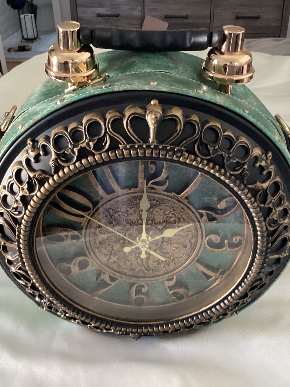 Diophy Vegan Novelty Green and Gold Clock Bag
